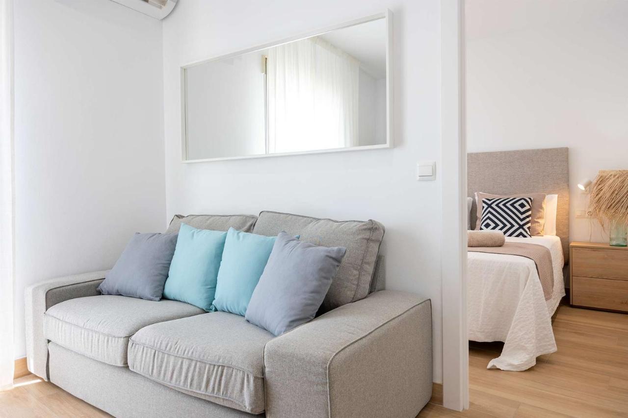 Apartamentos Carmen Маро Екстериор снимка