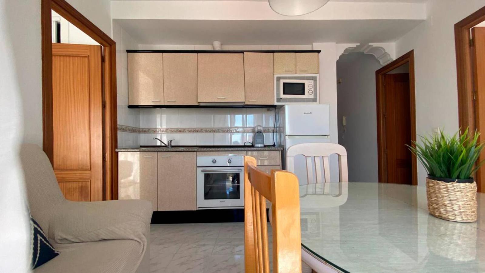 Apartamentos Carmen Маро Екстериор снимка