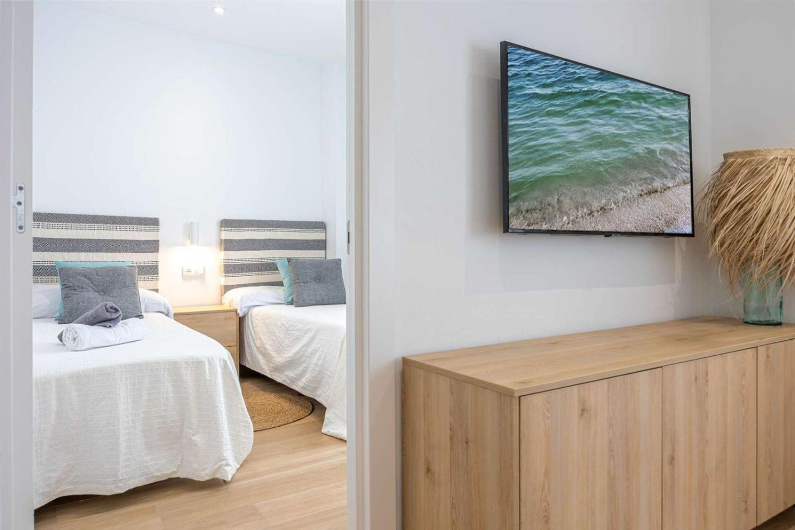 Apartamentos Carmen Маро Екстериор снимка